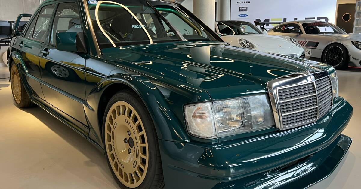 PHOTOS - Une Mercedes 190 E 2.5-16 Evolution II a été vendue 245.000