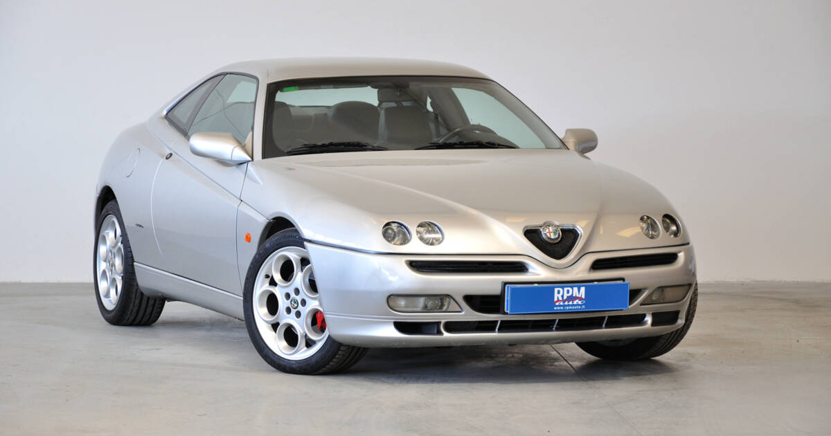 For Sale: Alfa Romeo GTV 3.0 V6 24V (1998) offered for £15,532