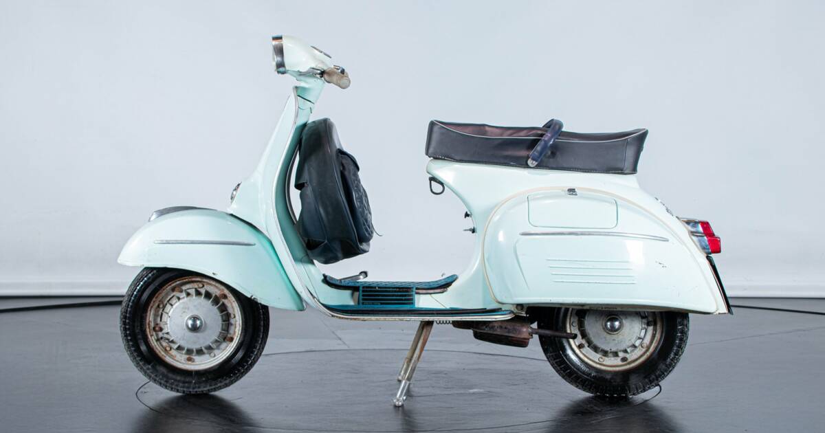 For Sale: Piaggio Vespa 125 GT (1967) offered for £6,230