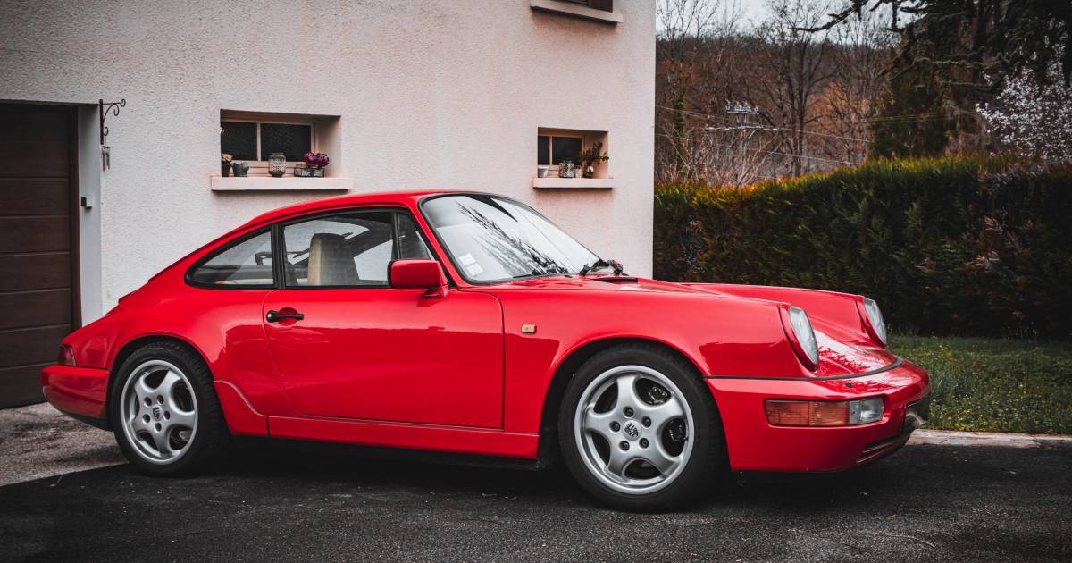 For Sale: Porsche 911 Carrera 4 (1989) offered for GBP 57,218