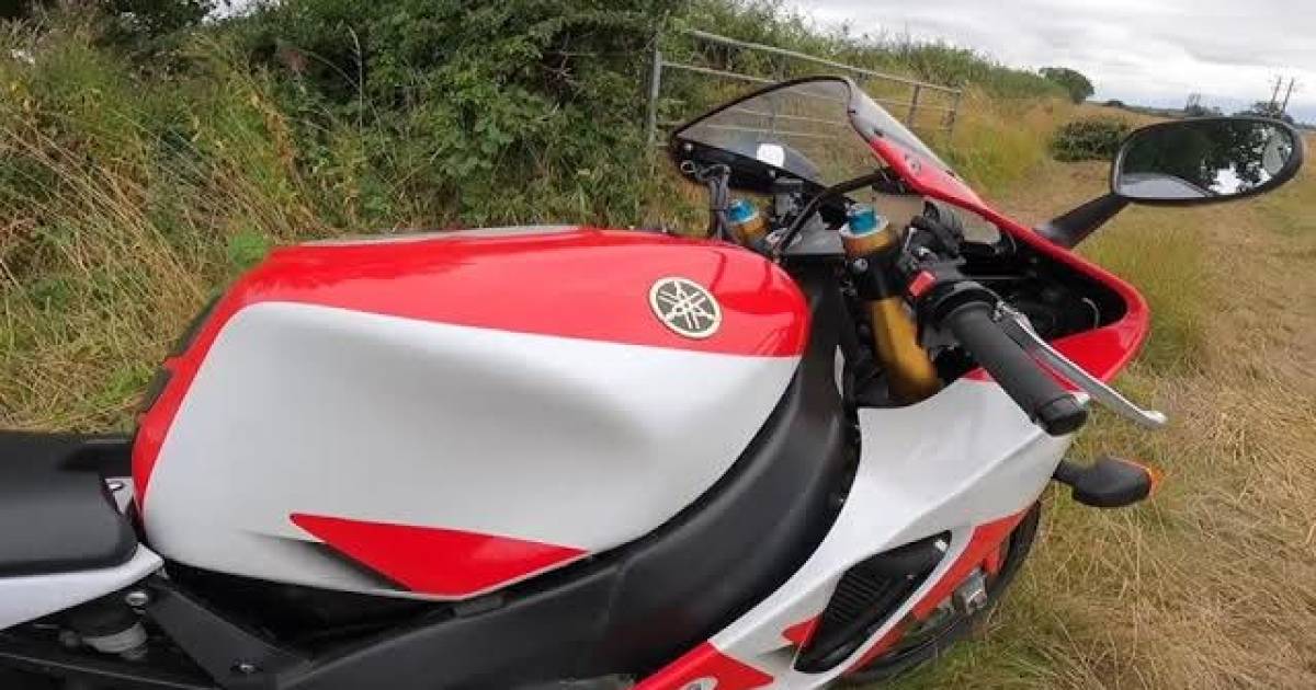 For Sale: Yamaha YZF 750 R7 (2001) offered for £47,500