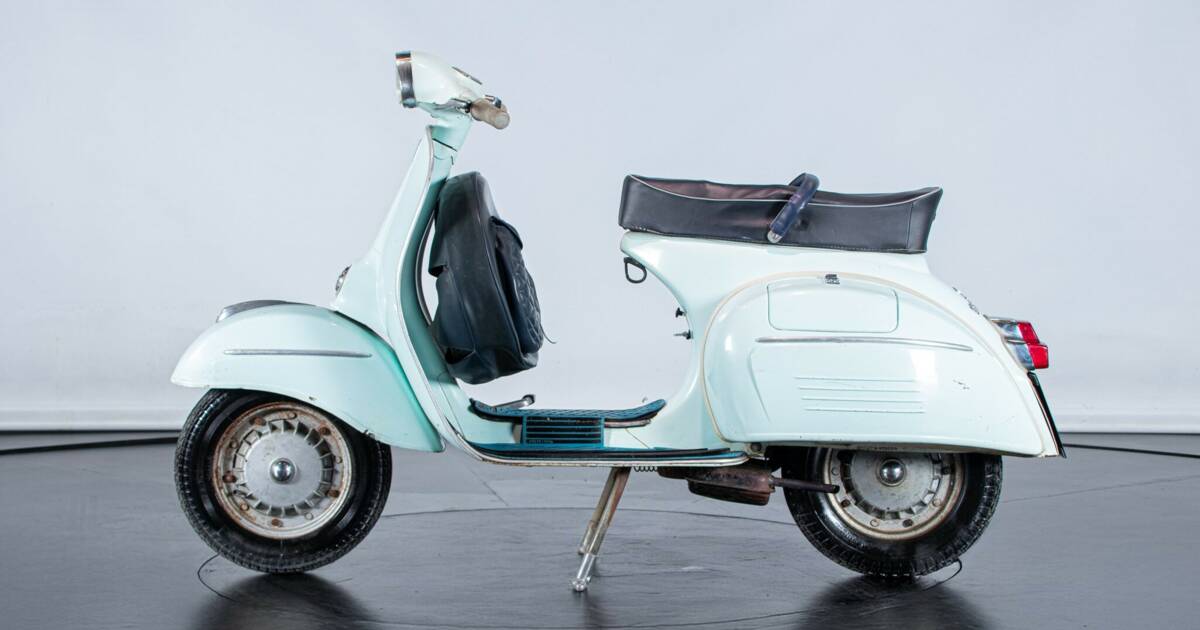Piaggio Vespa 125 GT Classic Motorbikes for Sale | Classic Trader Piaggio Vespa 125 GT Classic Motorbikes for Sale | Classic Trader
