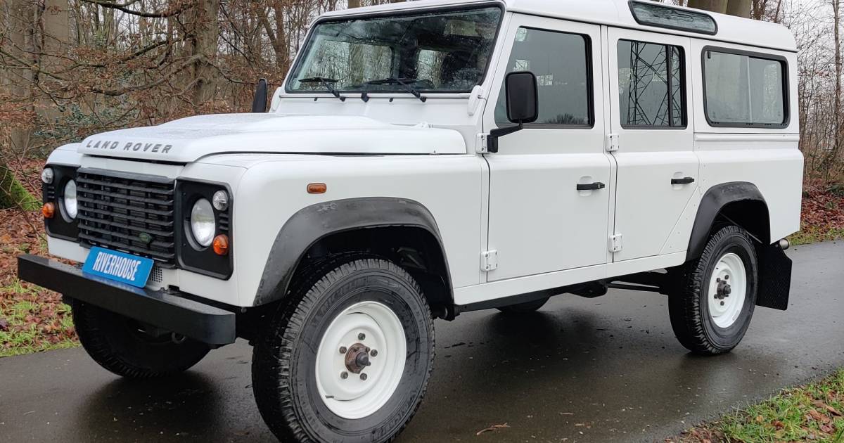 Land rover defender 2014