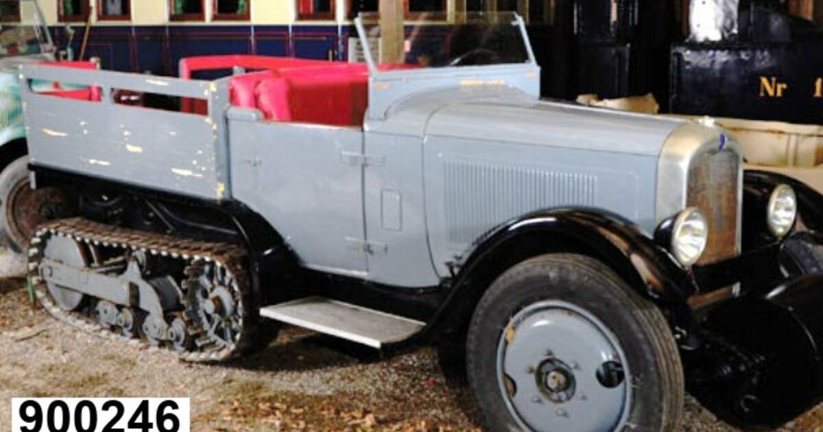 Voiture sur chenilles CITROEN Kegresse Type P17 de La Croisière Jaune