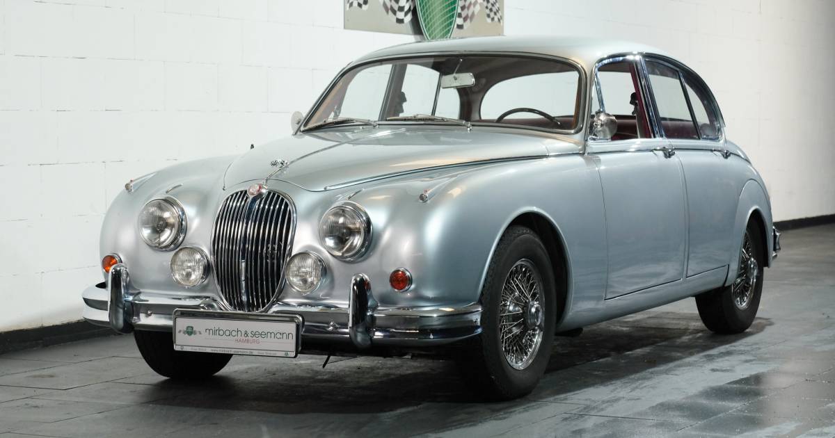 For Sale: Jaguar Mk II 3.8 (1962) offered for €59,900