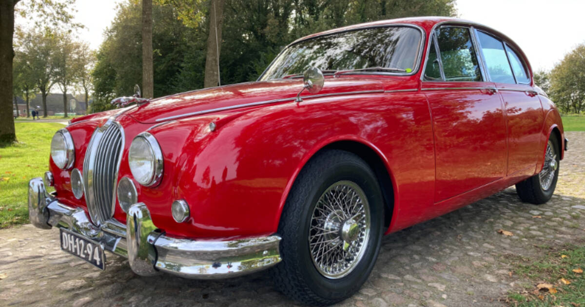 For Sale: Jaguar Mk II 3.4 (1967) offered for £28,966