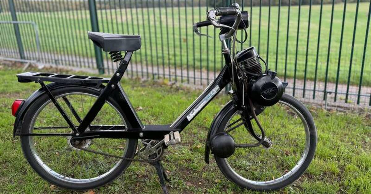 For Sale: Solex Vélosolex Model 3800 (1968) offered for Price on